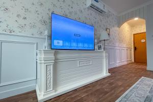 Classic Home 1