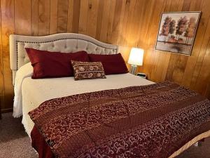 Bambi Motel