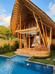 Bamboo Garden Villa Sidemen - Private Pool & Nature View