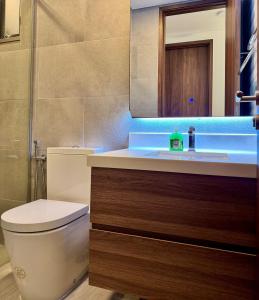 Luxury 2br Midtown The signature Block B