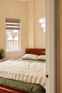 Thềm Homestay