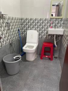 NextHome402 2 BHK Flat at Kondapur AIG, KIMS