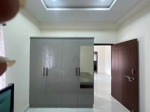 NextHome402 2 BHK Flat at Kondapur AIG, KIMS