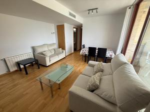 Apartamento con piscina, gimnasio y parking en Alicante by Turihome