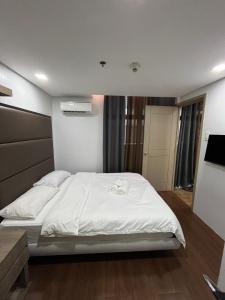 The Serenity Tower 60E