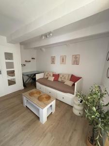 Charmant studio climatisé à deux pas de la mer