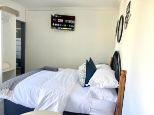 Cozy Private Room in Glen Austin, Midrand