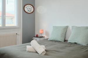 Appartement 6 pers - Parking privé - Aéroport Lyon Saint-Exupéry