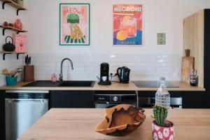 Appartement 6 pers - Parking privé - Aéroport Lyon Saint-Exupéry