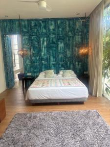 NEW, Modern 1BR, Quiet-Kitchen-Worspace-100Mb