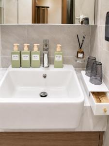 Susu Homes Signature Studios Ocean Park