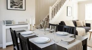 Stunning 3BR Home With Terrace in Knightsbridge
