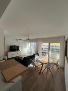 Apartamiento Piscina Vista al Mar - Holiday Center Roses