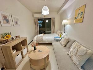 Panda Stay 4-minute walk from JR Yamanote Line Ōtsuka Station, with private bath