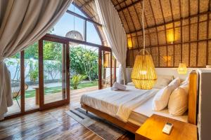 Villa Banten - Spacious 2BR with Pool