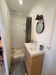 Studio cosy avec balcon - Parking gratuit