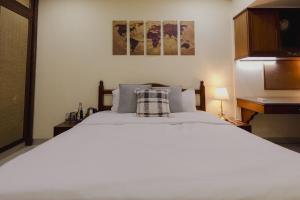 Bachis Nest Luxury 5BHK Villa with lawn and terrace