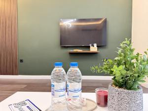 Top Centre Apartment 5 mins to beach