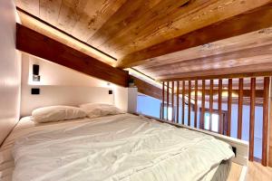 Charming studio with mountain view & balcony