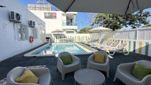 Branca - Private Pool - 12 Pax - Albufeira