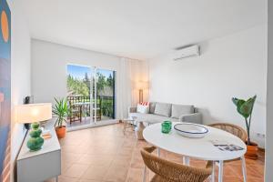 Stay Soleil Luxe Apartments with Swimmingpool DENIA