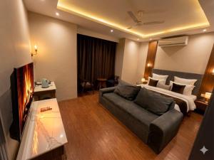 Hotel golden bees gym & spa