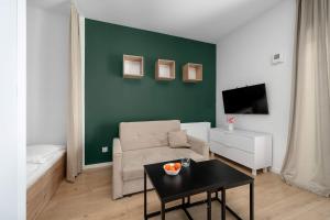 Modern Pet-Friendly Studio with Balcony by Noclegi Renters