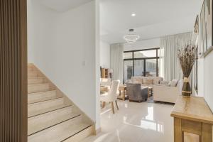3BR villa BBQ Pool and Maidroom near diving center Dana Island
