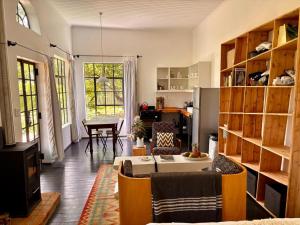 Field Cabin
