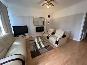 Cozy Spacious Flat