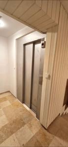 Apartamento moderno en centro histórico junto a la playa