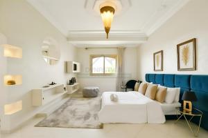 Elegant villa with private pool in Targa