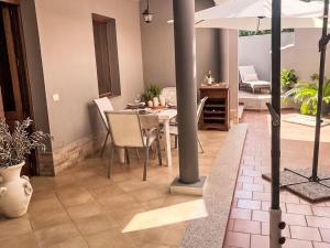 Apartment Casa Donna Giovanna by Interhome