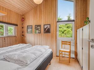 Holiday Home Heggi - 900m from the sea by Interhome