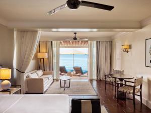 Fairmont Royal Pavilion Barbados Resort