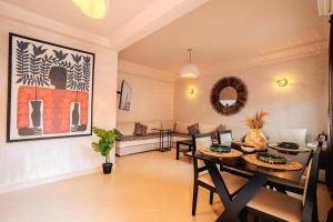 Cozy Boho Balcon 2 ACs et Parking 6 min Gueliz