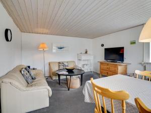 Holiday Home Fransiska - from the sea by Interhome