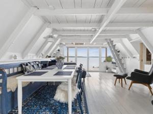 Holiday Home Fifi - 10m to the fjord by Interhome