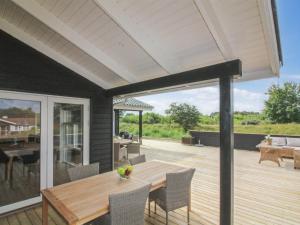 Holiday Home Heriest - 1-2km from the sea by Interhome