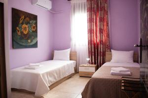 Hilltop House Dikella