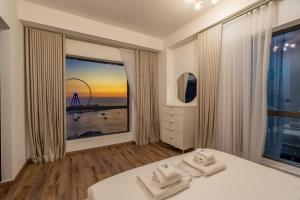 Stunning Ain Dubai Sunset Views in Bahar 4 JBR