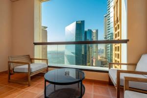 Stunning Ain Dubai Sunset Views in Bahar 4 JBR