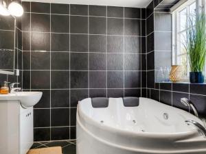 Apartment Viivi - 900m from the sea by Interhome