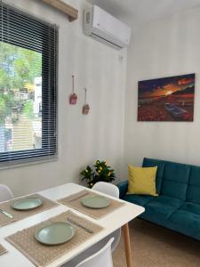 Beach Nest Apartment