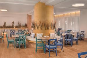 Hotel Montjoi by Brava Hoteles