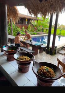 Green Paddy Hostel & Villa
