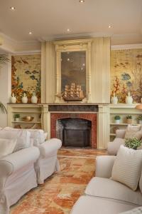 Hotel Montjoi by Brava Hoteles