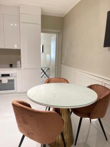 La Chartreuse Luxury Suites 2A-2B