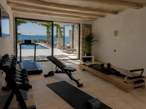 Terrasi v pool house