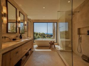Terrasi v pool house